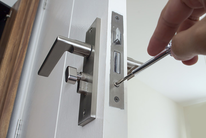 Our local locksmiths are able to repair and install door locks for properties in York and the local area.